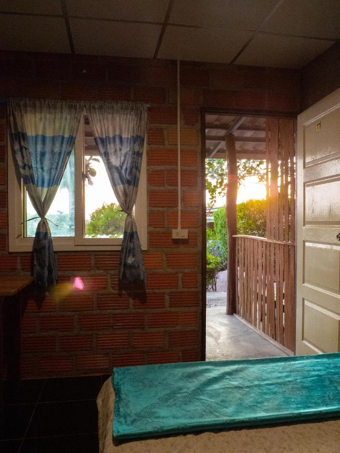 Cat Bungalow Koh Lanta Exterior photo